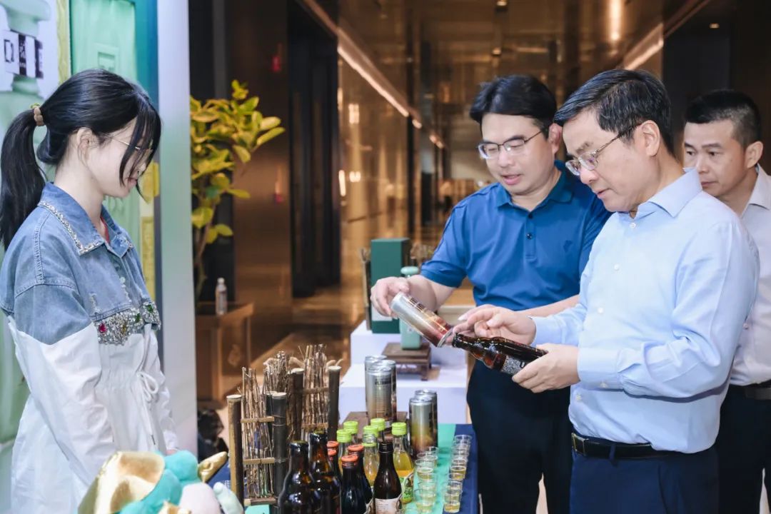 1752567676949976.jpg 3.jpg